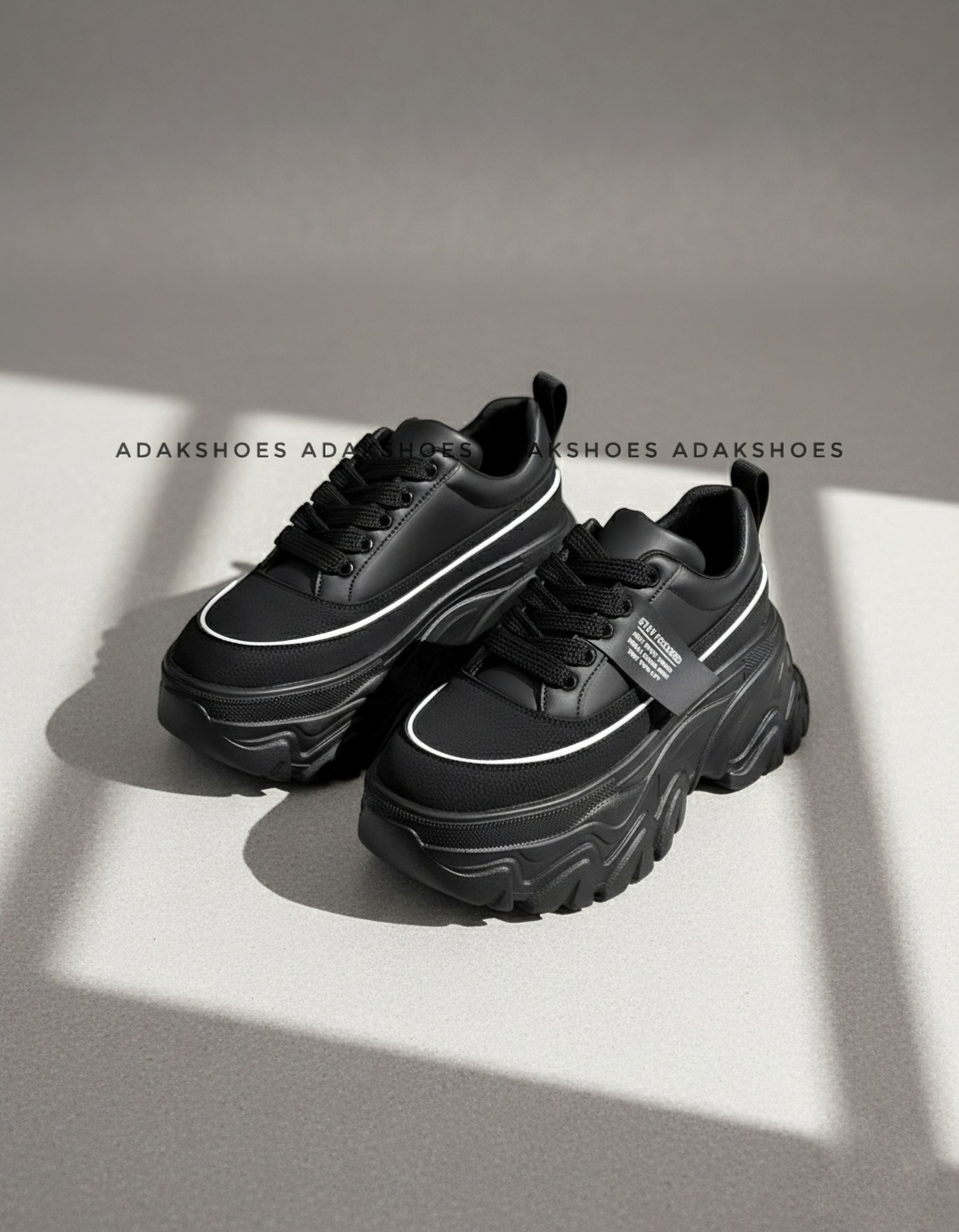 کتونی لژ دار کد۳۰